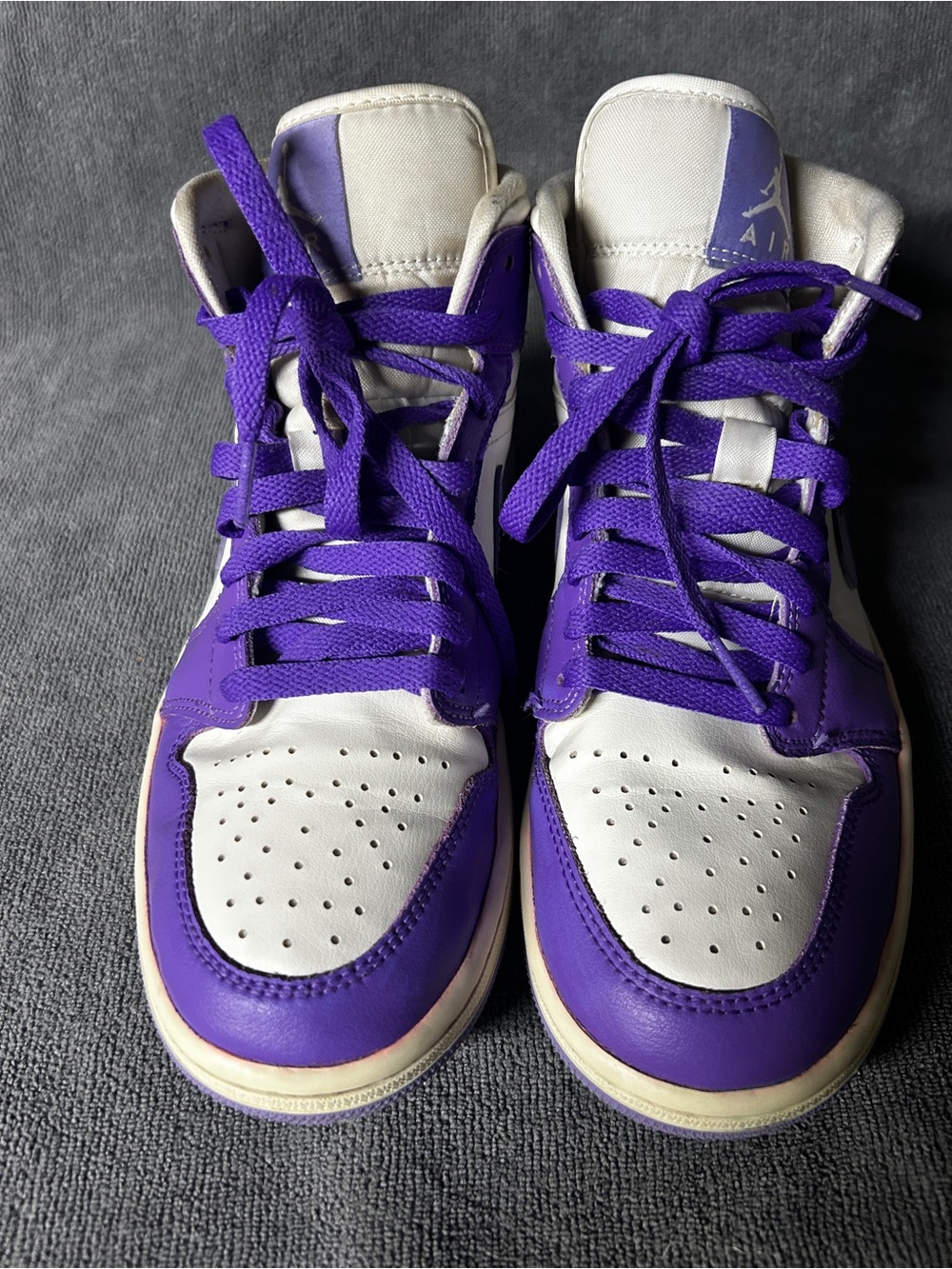 Nike Air Jordan 1 Mid Action Grape Purple Sail Women’s 8 BQ6472-504